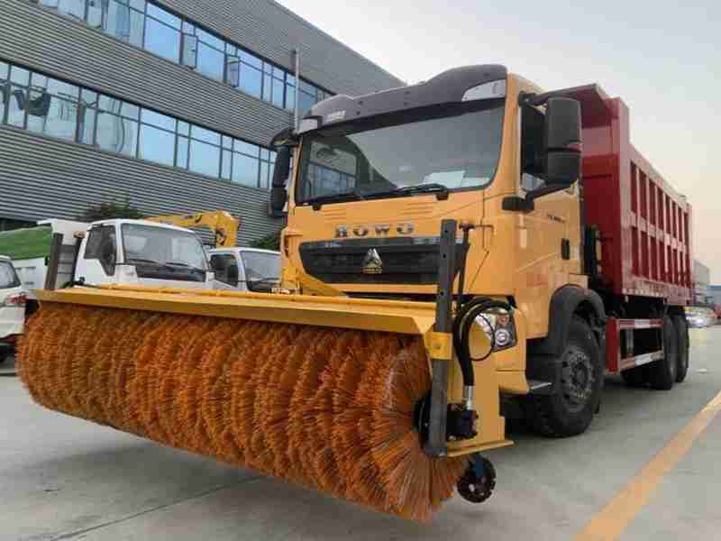 �������ֳ�ѩ��